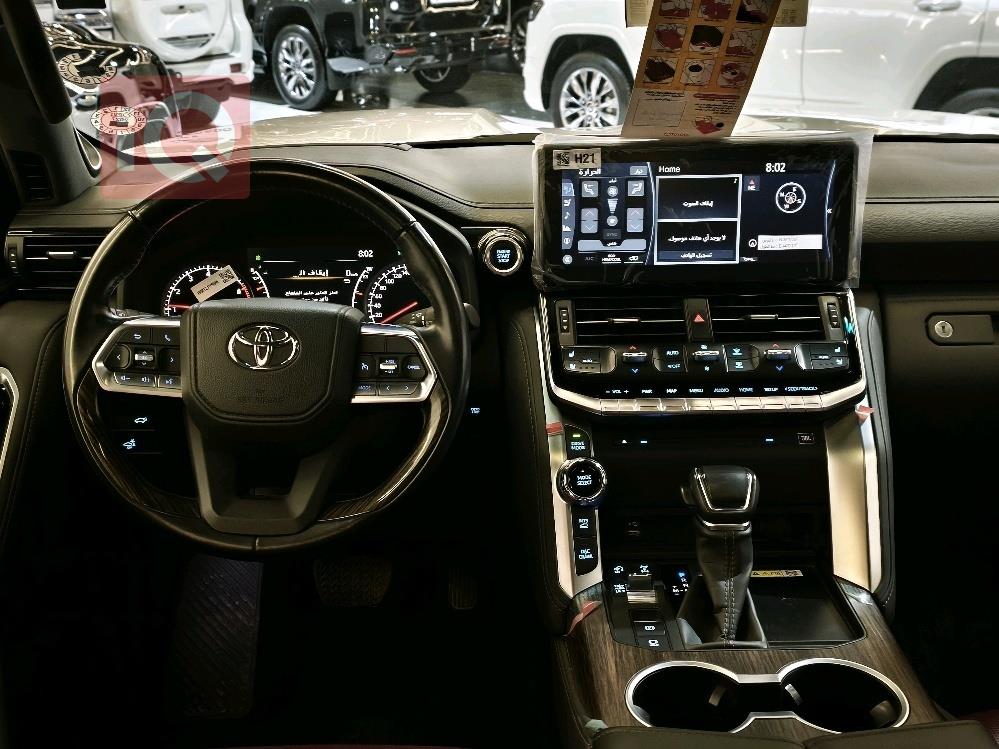 تويوتا لاندكروزر